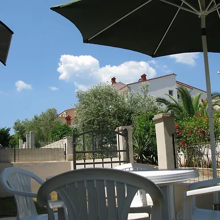 Apartamento Emi *
